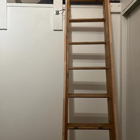 Bel Appartement Avec Mezzanine En Plein Centre De ボルドー エクステリア 写真